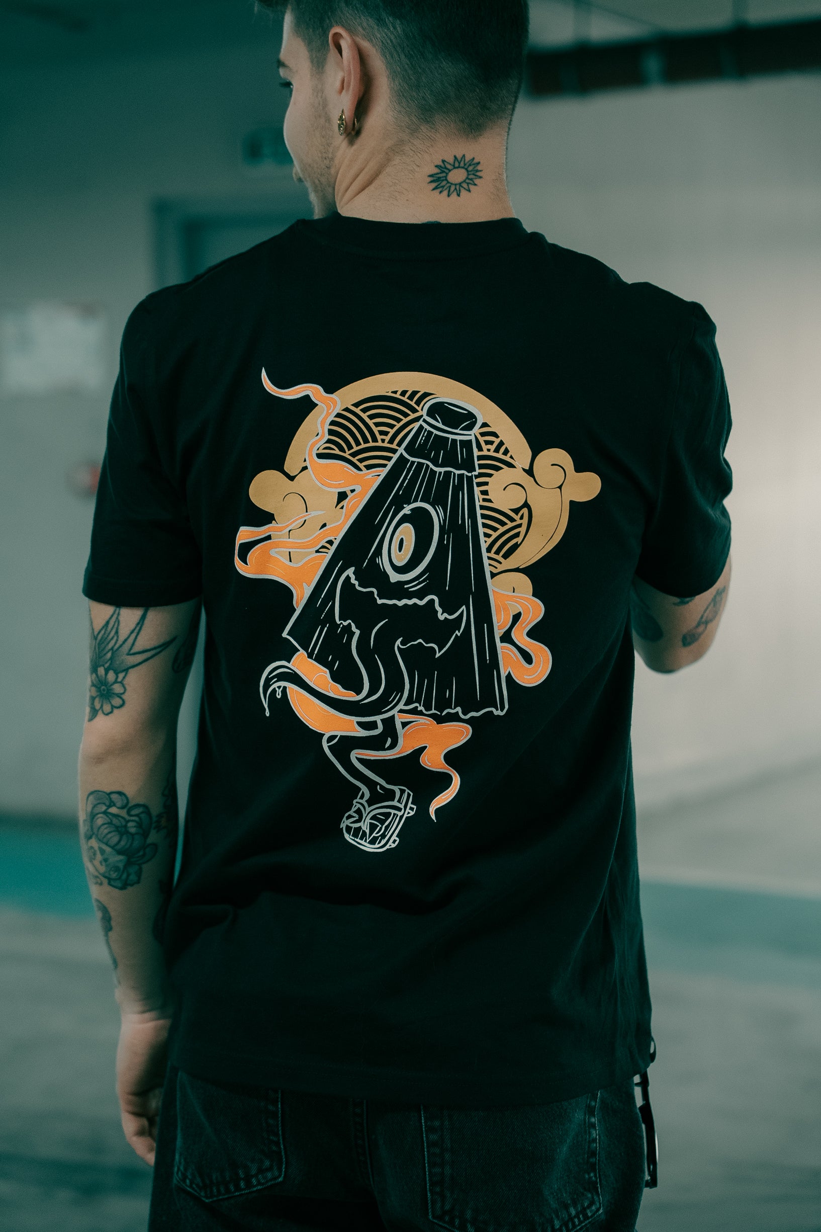 T-shirt Kara-kasa
